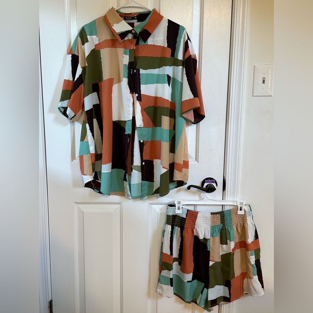 Abstract 2 piece set